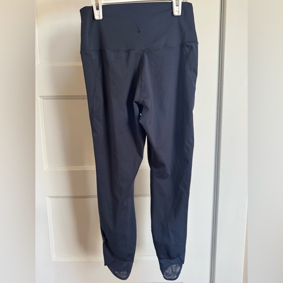 Nike Yoga Dri-FIT High-Waisted 7/8 Leggings Blue Size Medium - new w/o tag - Picture 2 of 5